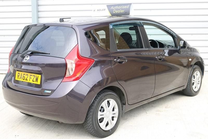 Used Nissan Note Comfort 80 HP (58 kW) 2013 Purple MPV