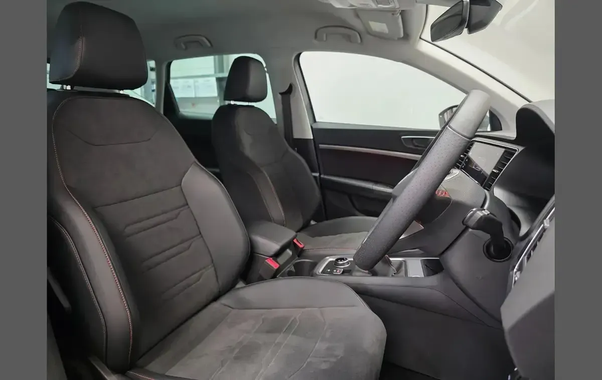 Used Seat Ateca FR 150 HP (110 kW) 2025 Grey SUV