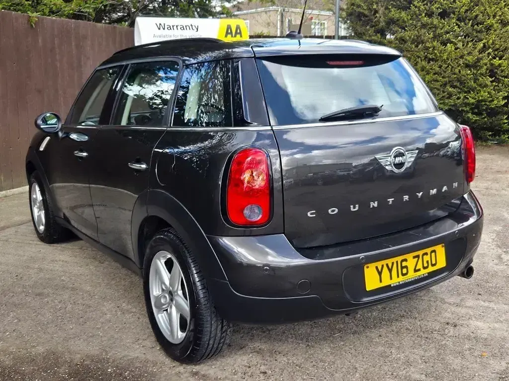Używany Mini One Countryman 2016 Szary SUV
