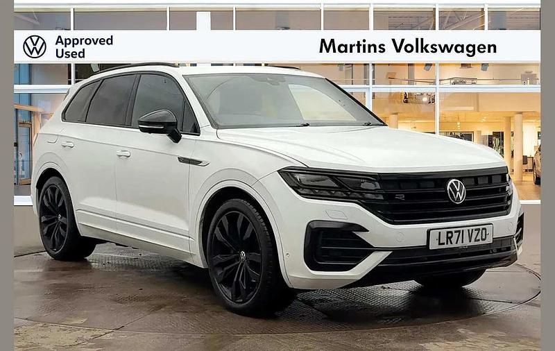 Used VW Touareg Black Edition 286 HP (210 kW) 2021 White SUV