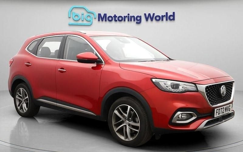 Used MG HS Excite 162 HP (119 kW) 2023 Red SUV