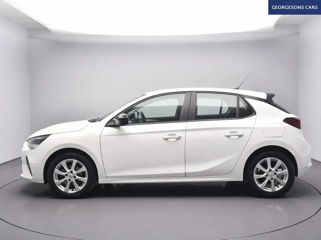Used Vauxhall Corsa Design Edition 75 HP (55 kW) 2023 White Hatchback