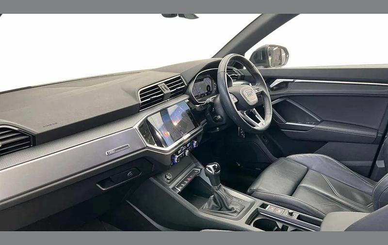 Used Audi Q3 S-Line 150 HP (110 kW) 2023 Black SUV