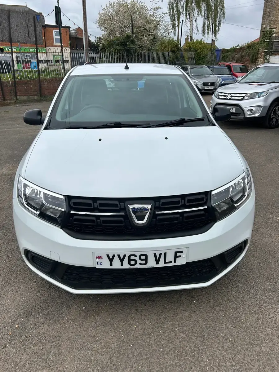 Used Dacia Sandero Essentiel 2019 White Hatchback