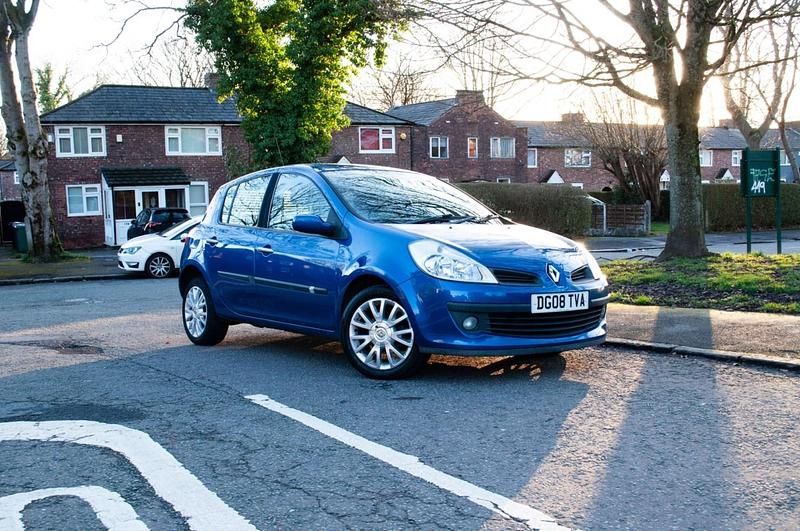 Used Renault Clio II Dynamique 2008 Blue Hatchback