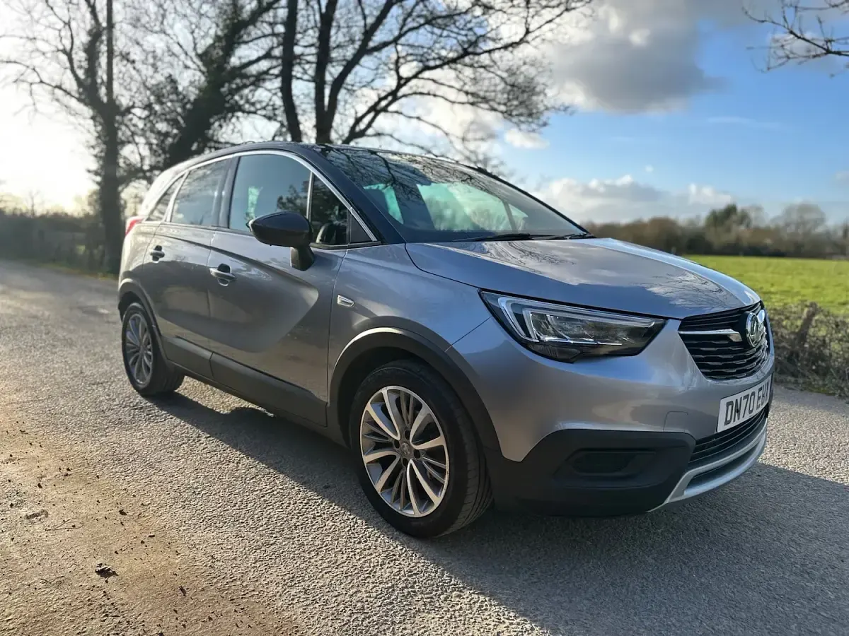 Used Vauxhall Crossland X 83 HP (61 kW) 2020 Grey SUV