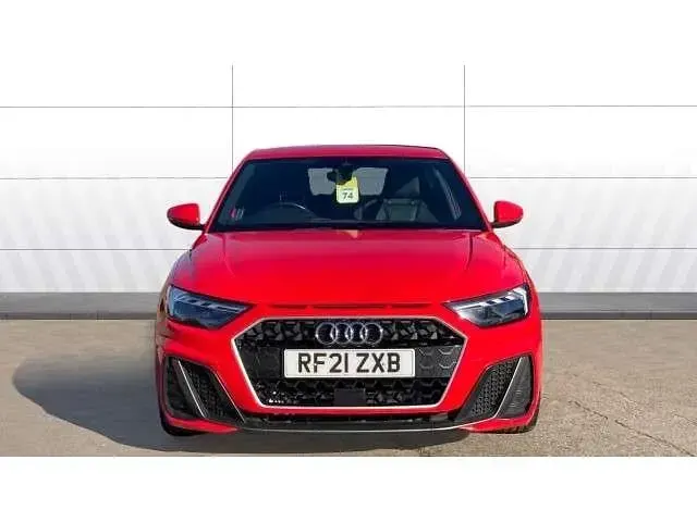 Käytetty Audi A1 S-Line 95 HP (69 kW) 2021 Punainen Katumaasturi