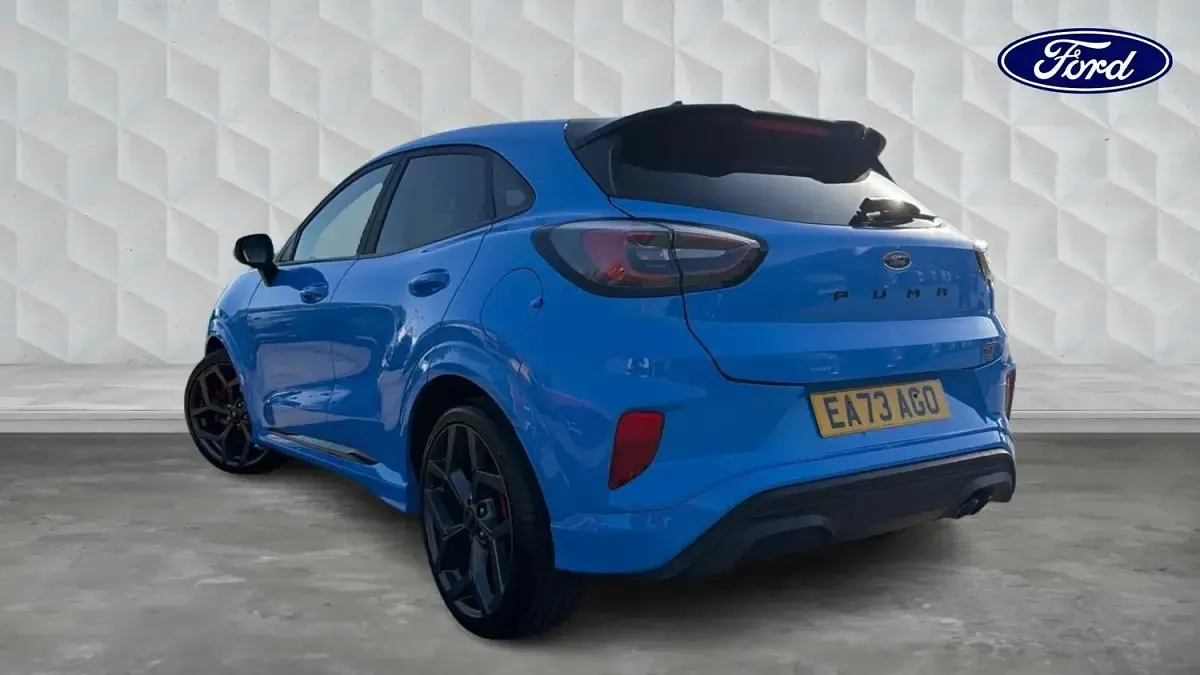 Used Ford Puma ST 168 HP (123 kW) 2023 Blue SUV