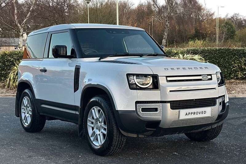 White Used 2023 Land Rover Defender SUV | £49,000 (Super price) - Image 1/4