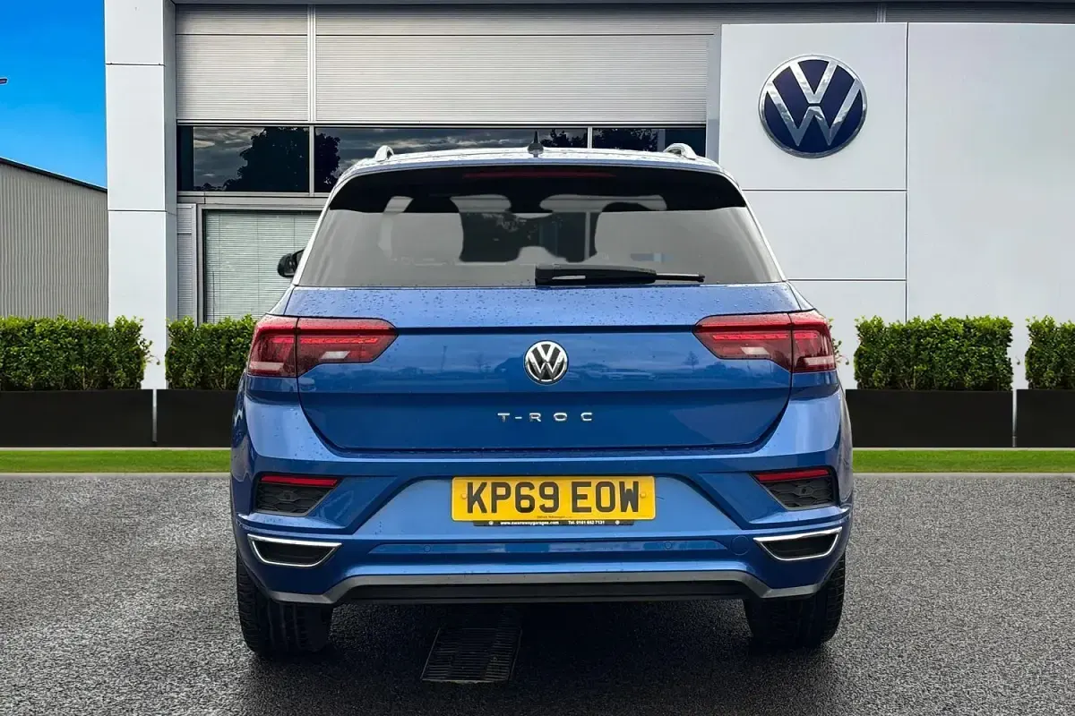 Używany VW T-Roc R-line 115 KM (84 kW) 2019 Niebieski SUV