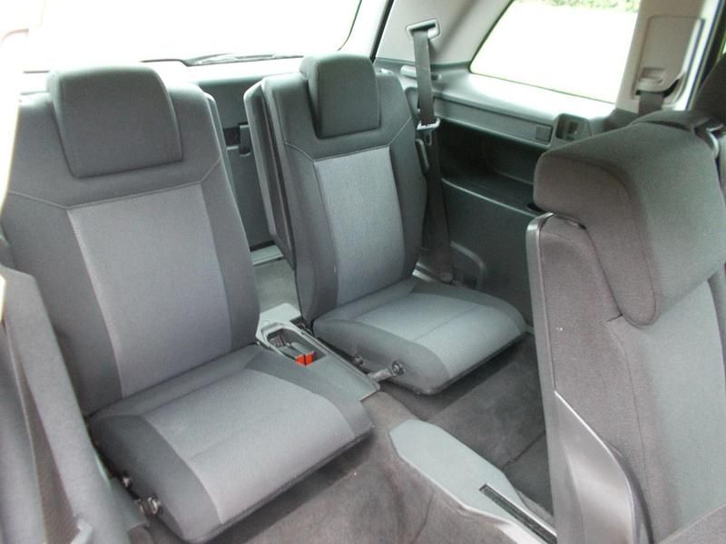 Used Vauxhall Zafira 120 HP (88 kW) 2014 Grey MPV