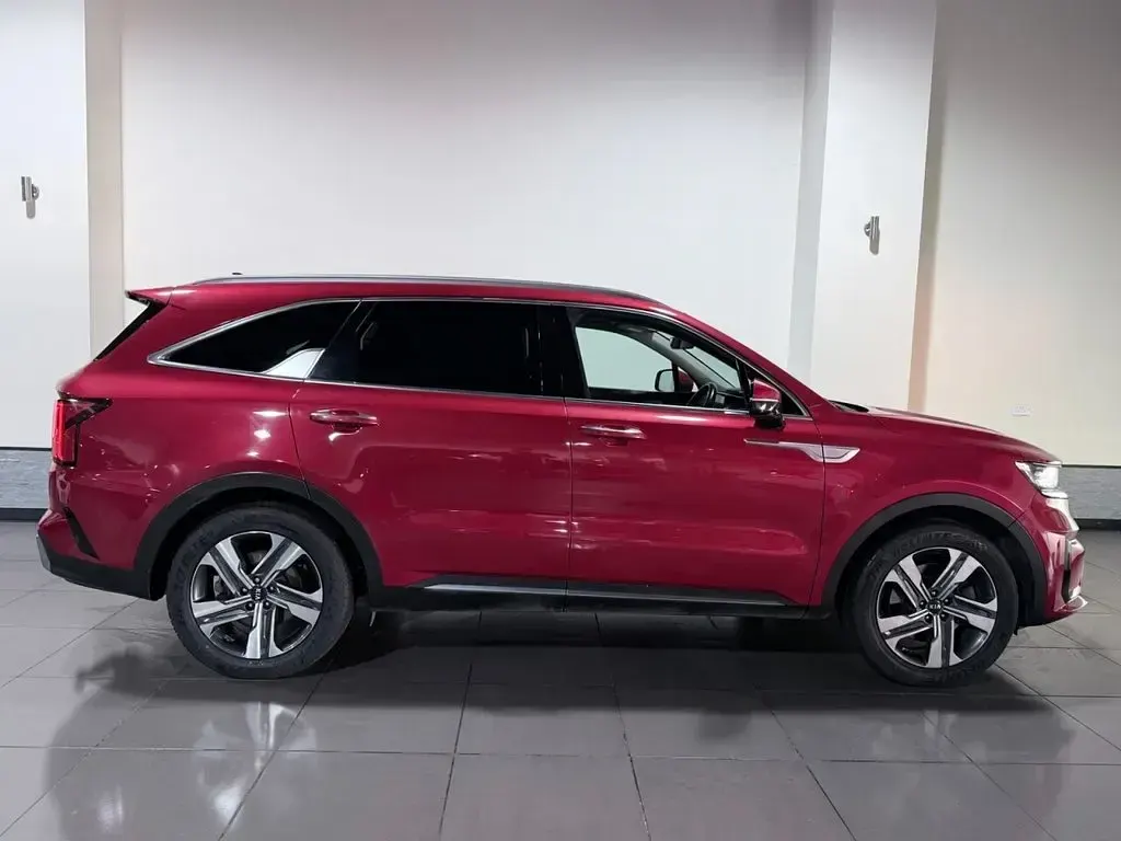 Used Kia Sorento 201 HP (147 kW) 2021 Red SUV