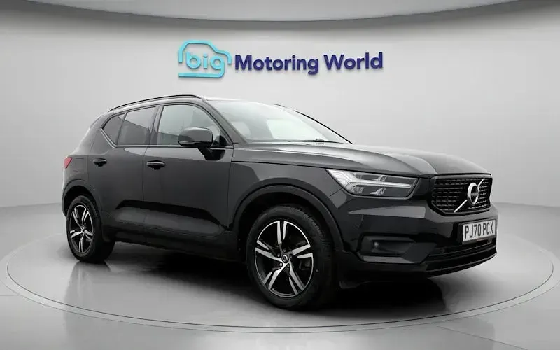 Used Volvo XC40 R-Design 197 HP (144 kW) 2020 Black SUV