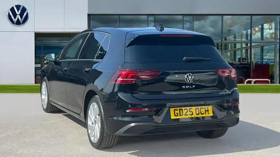 Used VW Golf VIII Match 204 HP (150 kW) 2025 Grenadilla black metallic