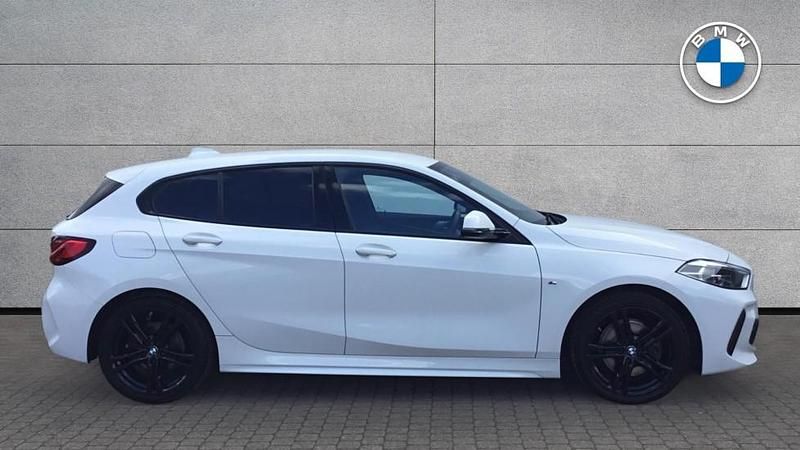 Used BMW 118 M Sport 138 HP (101 kW) 2020 White Hatchback