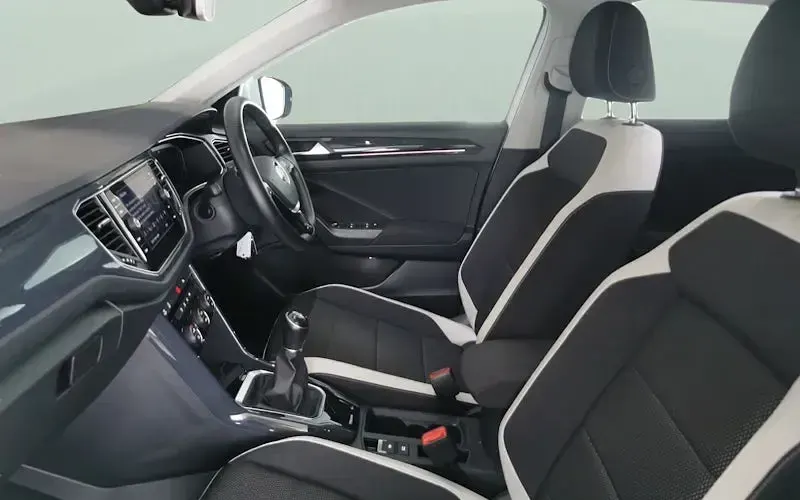 Used VW T-Roc SEL 116 HP (85 kW) 2019 SUV