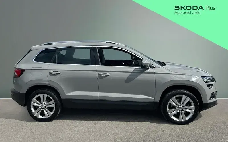 Begagnad Skoda Karoq SE L 150 HK (110 kW) 2021 SUV