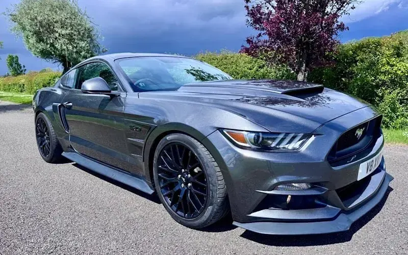 Used Ford Mustang GT Fastback 416 HP (305 kW) 2016 Grey Coupe