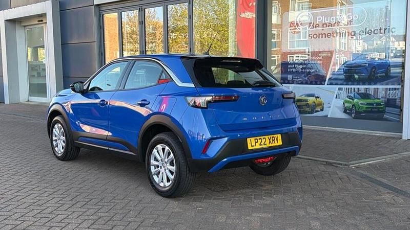 Used Vauxhall Mokka Design Edition 99 HP (72 kW) 2022 Blue SUV