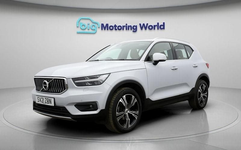 Used Volvo XC40 Inscription 163 HP (119 kW) 2021 Silver SUV