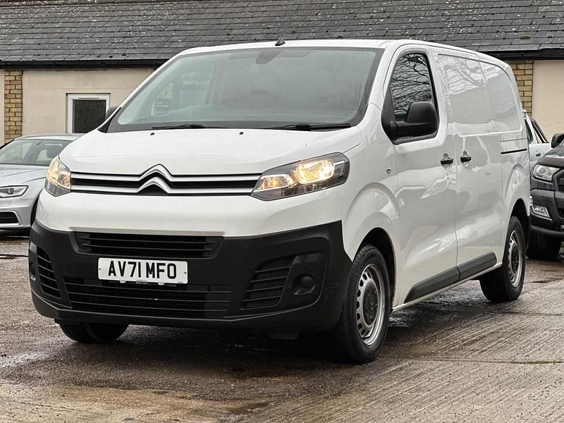 Used Citroën Dispatch 2021 White MPV