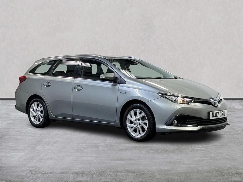 Grey Used 2017 Toyota Auris Hybrid Business Edition Estate | £12,490 (Fair price) - Image 1/4