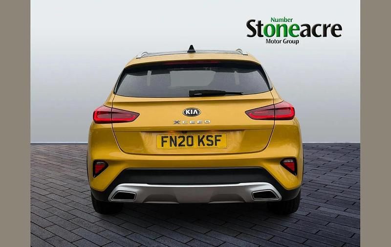 Used Kia XCeed First Edition 138 HP (101 kW) 2020 Yellow SUV