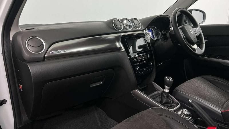 Image 2/4