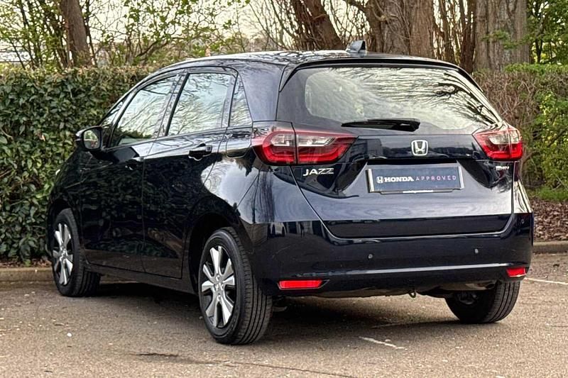 Used Honda Jazz Hybrid 109 HP (80 kW) 2023 Midnight blue beam Hatchback