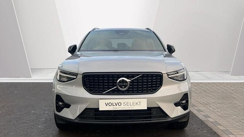 Used Volvo XC40 Ultimate 2024 Silver SUV