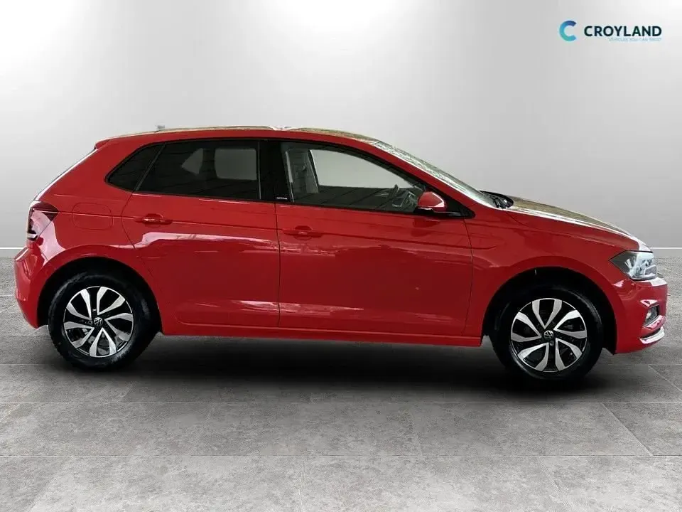 Usado VW Polo Active 80 HP (58 kW) 2021 Vermelho Citadino