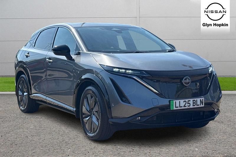 Grey New 2025 Nissan Ariya Evolve SUV | £38,564 - Image 1/4
