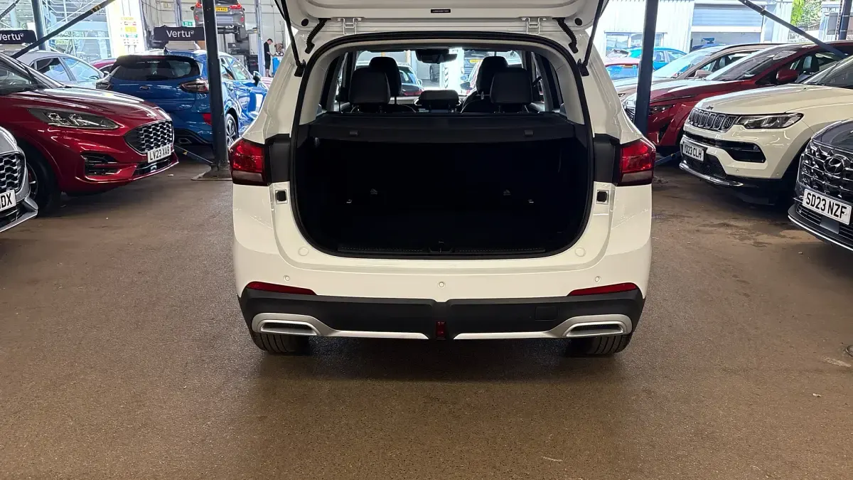 Used MG ZS Trophy 196 HP (144 kW) 2025 White SUV