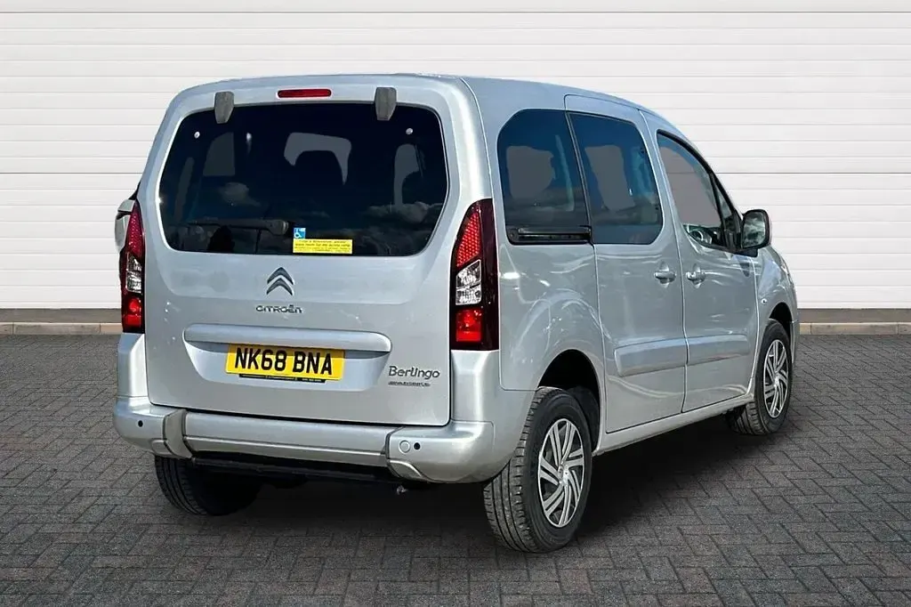 Used Citroën e-Berlingo Feel 100 HP (73 kW) 2018 Silver MPV