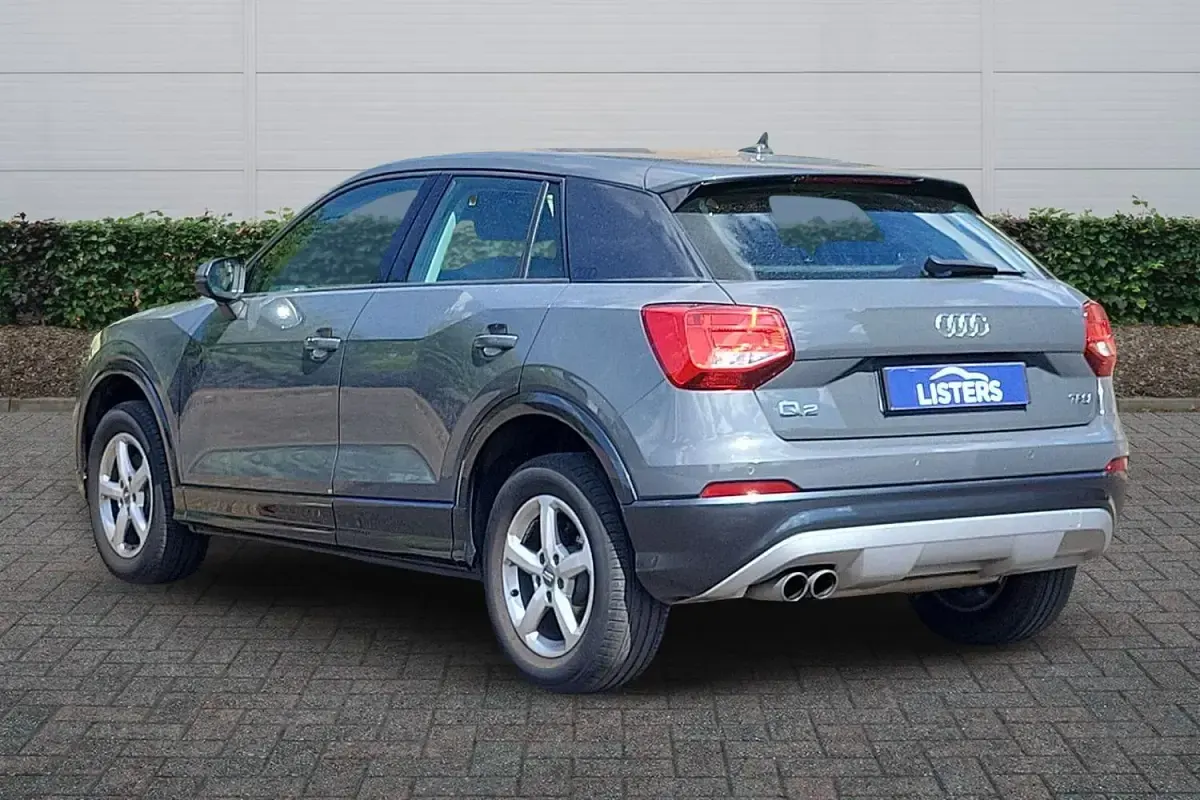 Used Audi Q2 150 HP (110 kW) 2018 Grey SUV