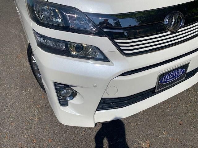 Begagnad Toyota Alphard Edition 2014 Vit Minibuss