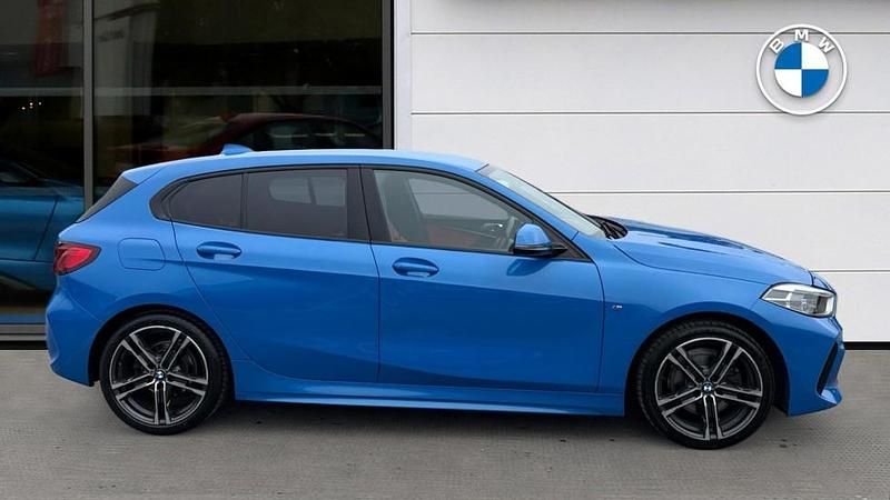 Used BMW 118 M Sport 138 HP (101 kW) 2020 Blue Hatchback