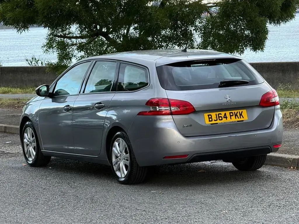 Used Peugeot 308 SW Active 130 HP (95 kW) 2014 Grey Estate