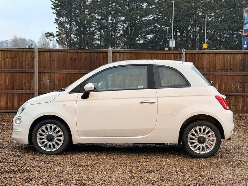 Used Fiat 500 Lounge 70 HP (51 kW) 2020 White Hatchback