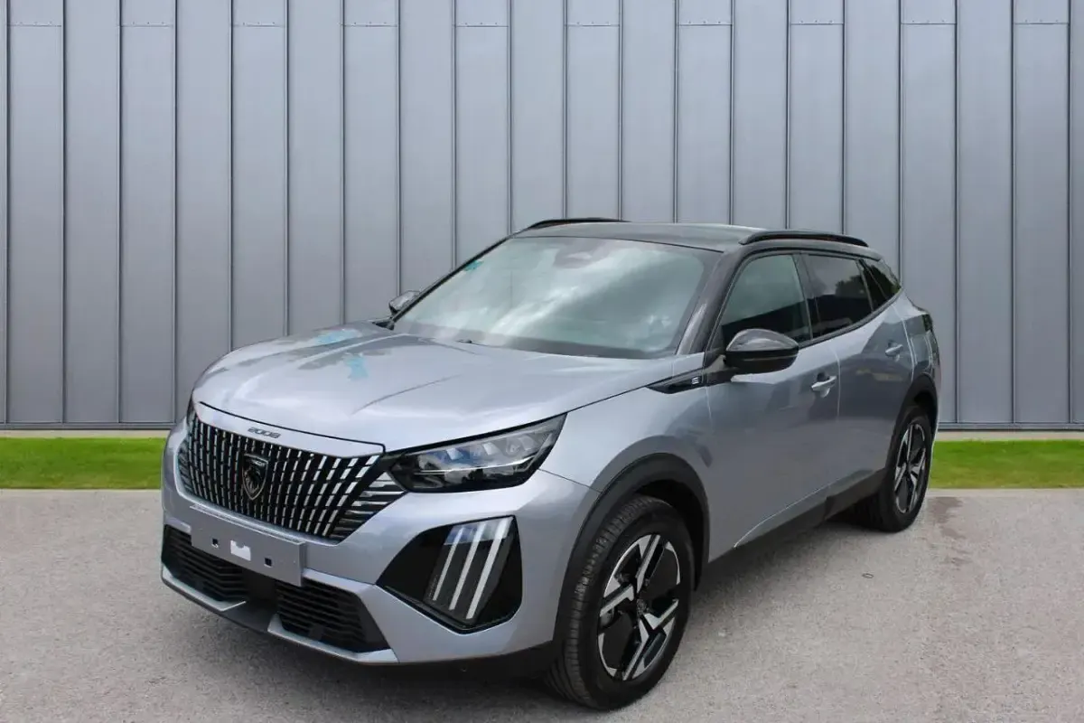 New Peugeot e-2008 GT 113 kW (154 HP) 2026 Grey SUV