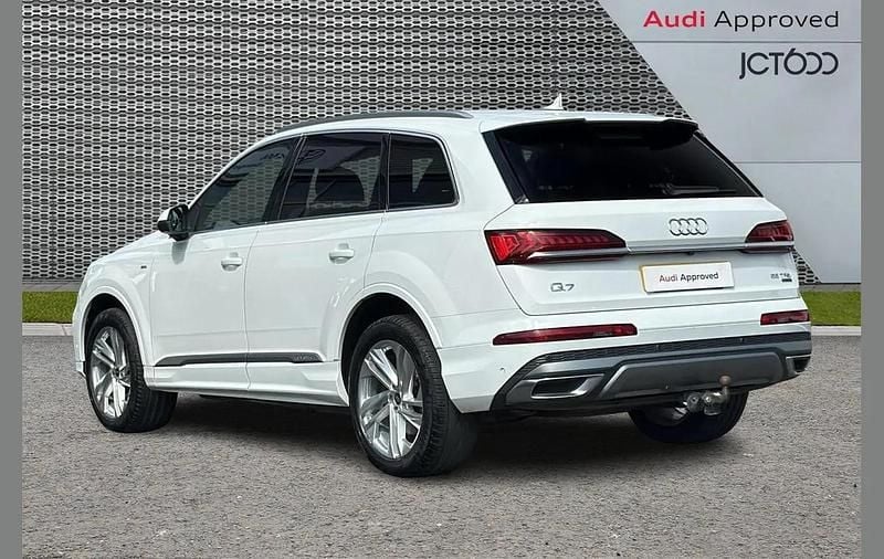 Begagnad Audi Q7 S-Line 334 HK (245 kW) 2023 Vit SUV
