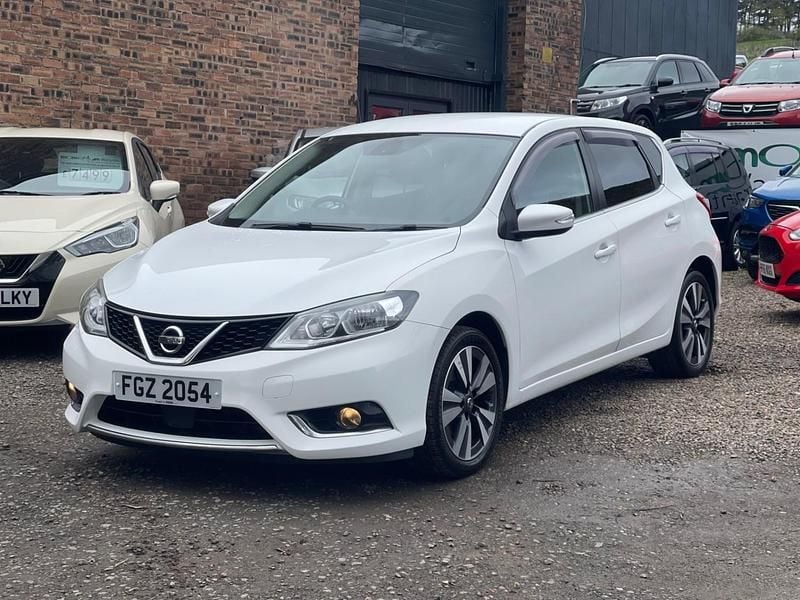 Used Nissan Pulsar N-Connecta 2017 White Hatchback