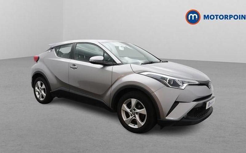 Used Toyota C-HR 116 HP (85 kW) 2019 Silver SUV