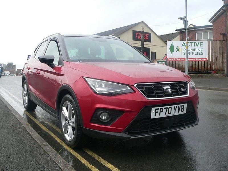 Red Used 2021 Seat Arona FR SUV | £9,995 (Fair price) - Image 1/4