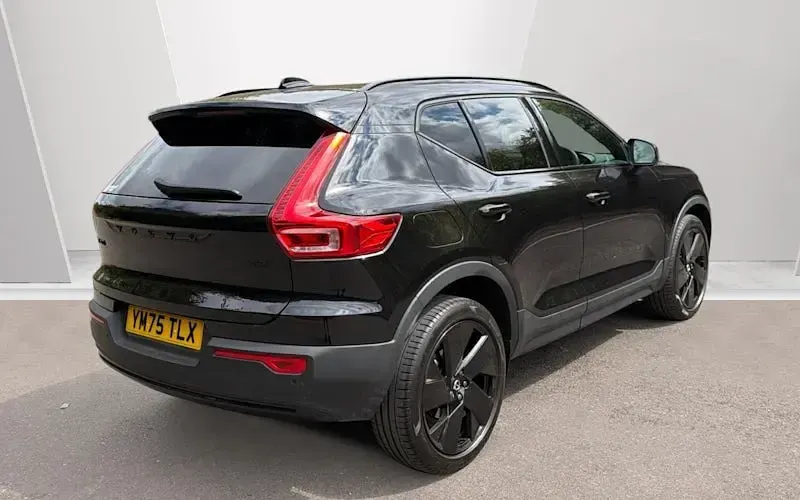 Used Volvo XC40 Plus 197 HP (144 kW) 2026 Black SUV