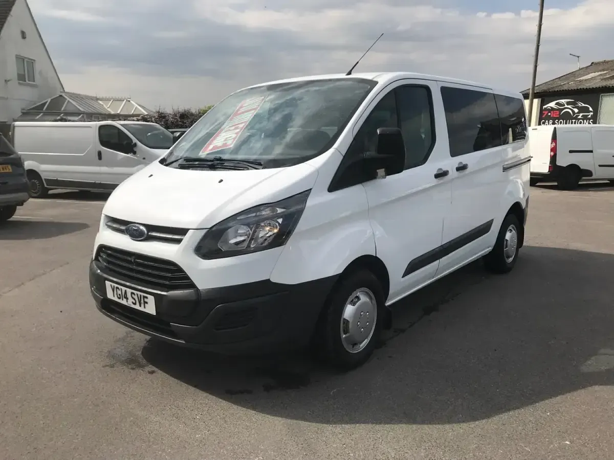 Usado Ford Transit Custom 100 HP (73 kW) 2014 Branco Carrinha