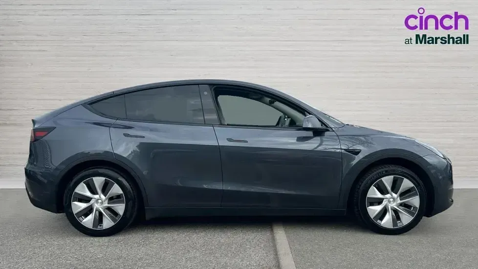 Used Tesla Model Y Long Range AWD 282 kW (384 HP) 2023 Grey SUV