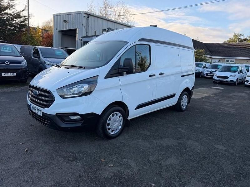 Used Ford Transit Custom 105 HP (77 kW) 2019 White Van