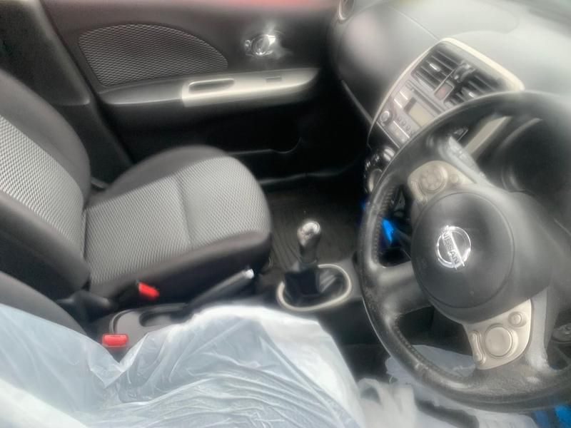 Begagnad Nissan Micra Acenta 2014 Svart Halvkombi