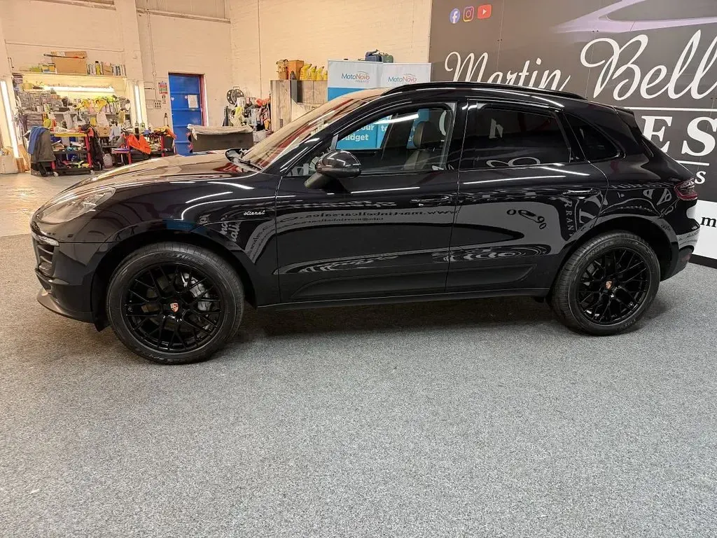 Used Porsche Macan 260 HP (191 kW) 2017 Black SUV